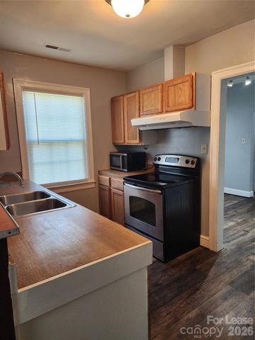 3024 Parkway Avenue, Charlotte, NC 28208