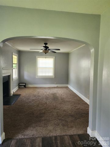 3024 Parkway Avenue, Charlotte, NC 28208