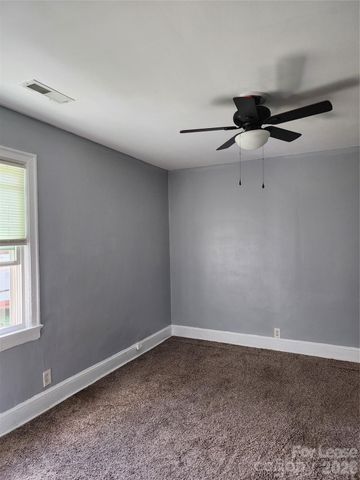 3024 Parkway Avenue, Charlotte, NC 28208