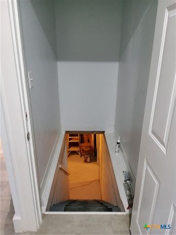 309 N 10th Street, Gatesville, TX 76528