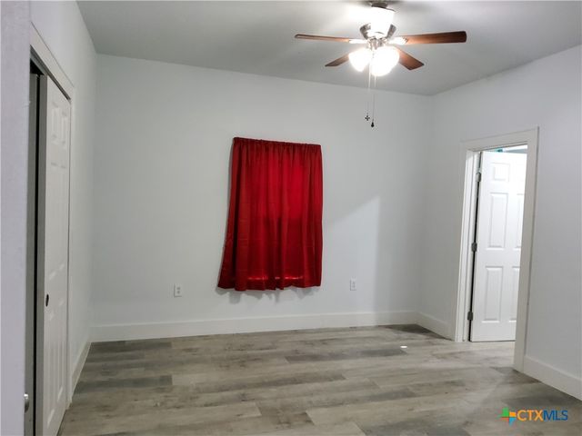 309 N 10th Street, Gatesville, TX 76528