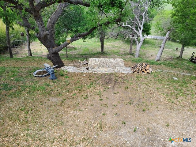 309 N 10th Street, Gatesville, TX 76528