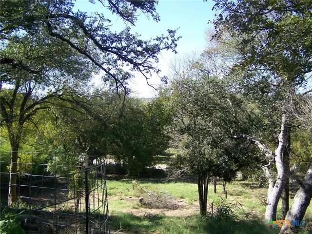 309 N 10th Street, Gatesville, TX 76528