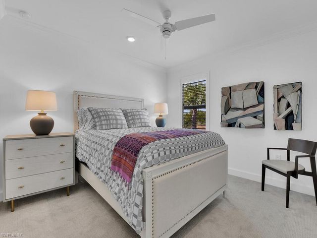 7229 Wiregrass CT, Naples, FL 34114