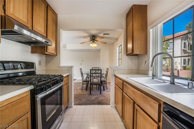 4736 Nara Vista Way 103, Las Vegas, NV 89103