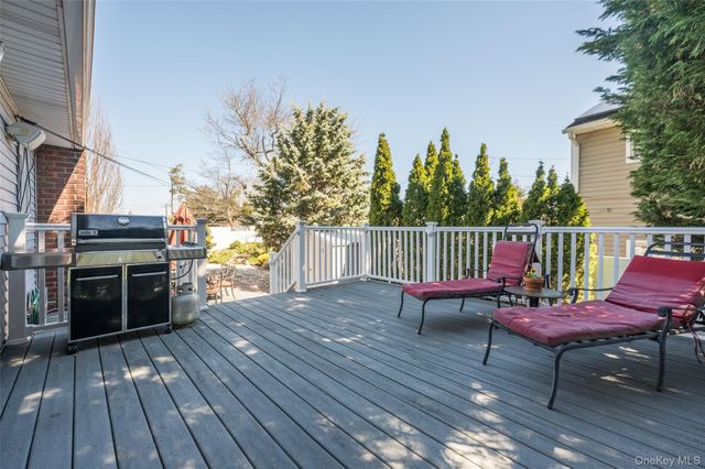 1797 Andrea Road, East Meadow, NY 11554