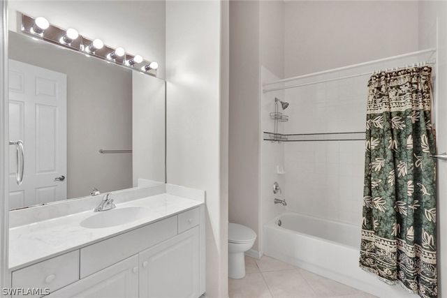 12646 Hunters Lakes CT, Bonita Springs, FL 34135