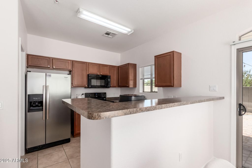 336 N 168TH Drive, Goodyear, AZ 85338 — photo 4
