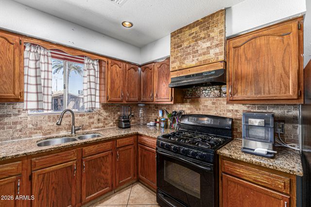 503 W 13TH Street, Casa Grande, AZ 85122