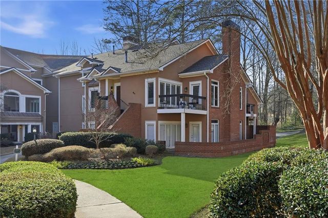 5264 Brooke Ridge Drive, Dunwoody, GA 30338