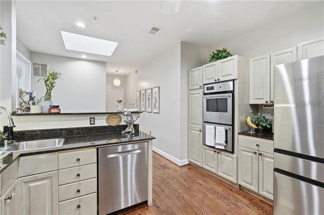 5264 Brooke Ridge Drive, Dunwoody, GA 30338