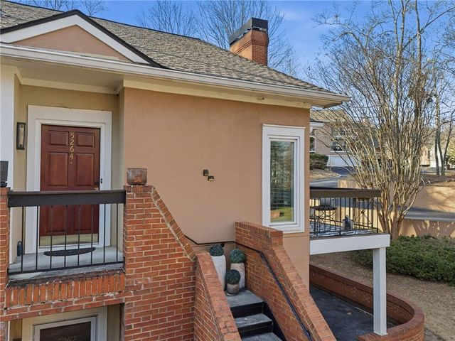 5264 Brooke Ridge Drive, Dunwoody, GA 30338
