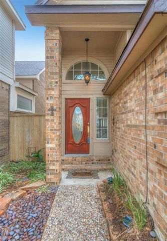 14302 Reissen Lane, Houston, TX 77069