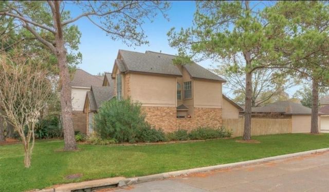 14302 Reissen Lane, Houston, TX 77069