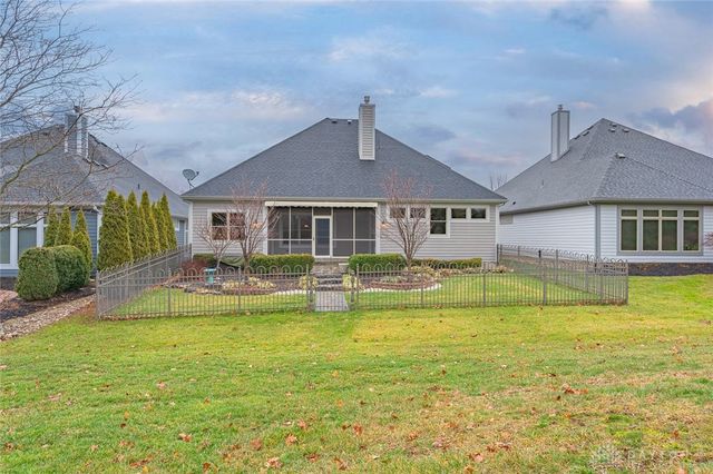 1174 Club View Drive, Washington Twp, OH 45458