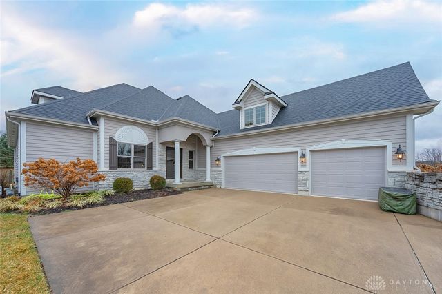 1174 Club View Drive, Washington Twp, OH 45458