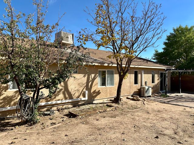 1405 SECRET VALLEY Drive SW, Albuquerque, NM 87121