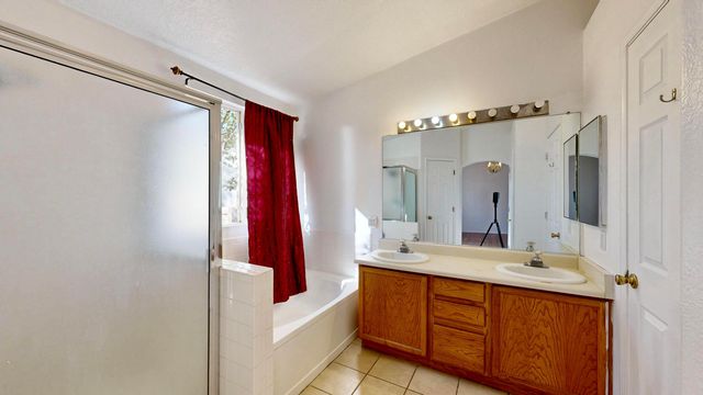 1405 SECRET VALLEY Drive SW, Albuquerque, NM 87121