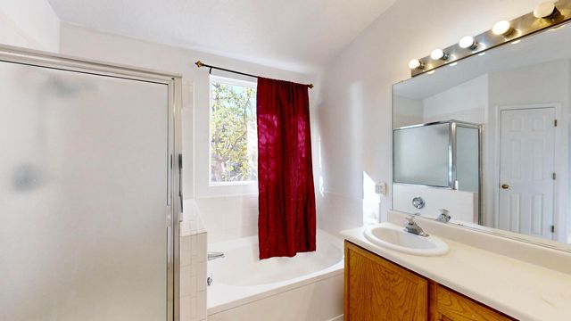 1405 SECRET VALLEY Drive SW, Albuquerque, NM 87121