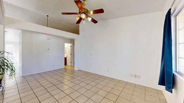 1405 SECRET VALLEY Drive SW, Albuquerque, NM 87121