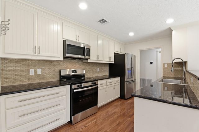 2019 Brimberry Street, Houston, TX 77018