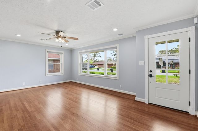 2019 Brimberry Street, Houston, TX 77018