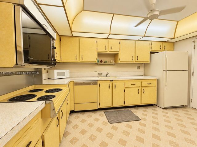 1465 NE 123rd Street 505, North Miami, FL 33161