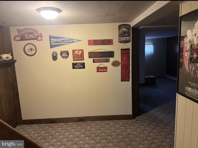 4487 CHERRY DR, Spring Grove, PA 17362