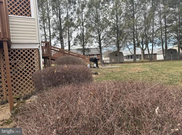 4487 CHERRY DR, Spring Grove, PA 17362