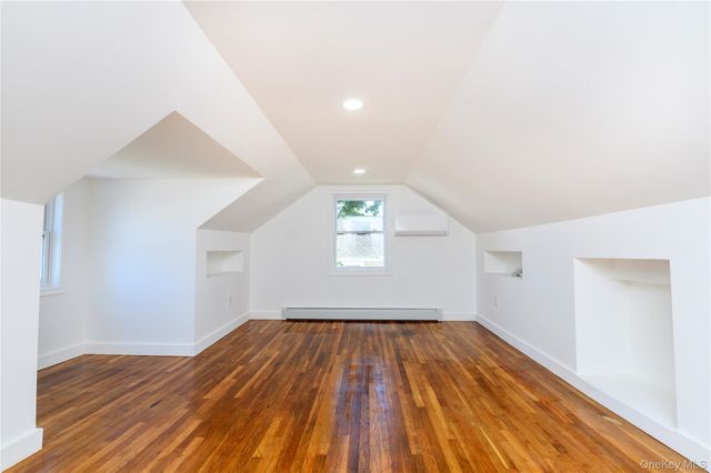 1282 Allen Drive, Seaford, NY 11783