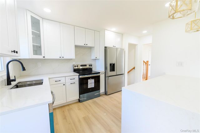 1282 Allen Drive, Seaford, NY 11783