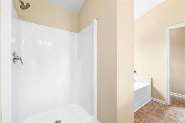 2238 Newbury Oaks Drive, Lawrenceville, GA 30044