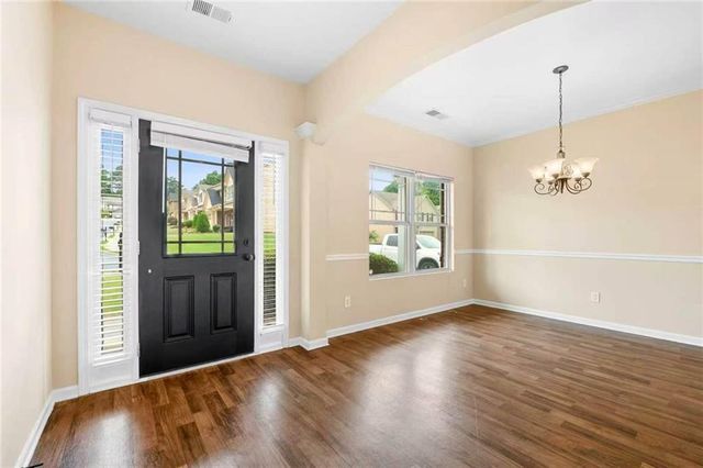 2238 Newbury Oaks Drive, Lawrenceville, GA 30044
