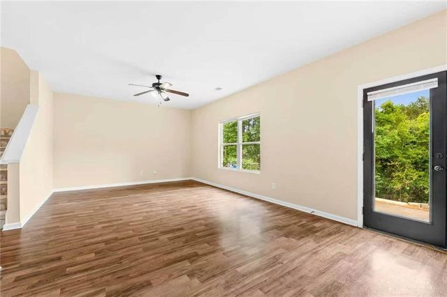 2238 Newbury Oaks Drive, Lawrenceville, GA 30044