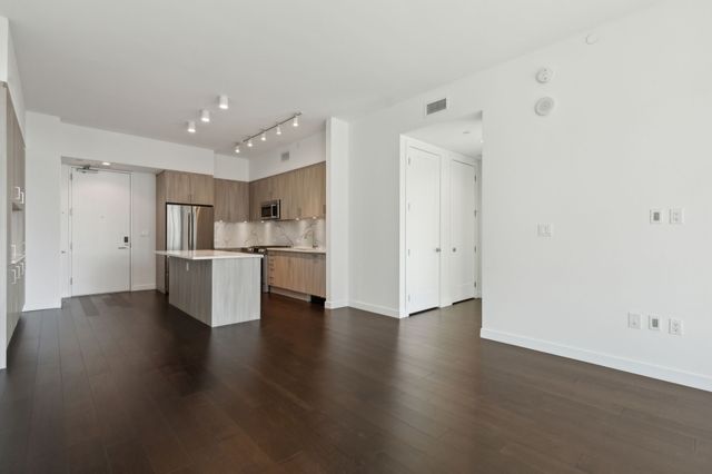 2120 Olive Street 2204, Dallas, TX 75201
