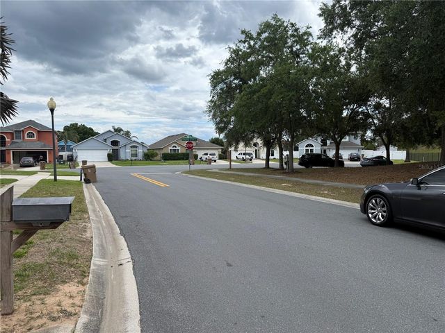 8128 YELLOW CRANE DRIVE, Kissimmee, FL 34747