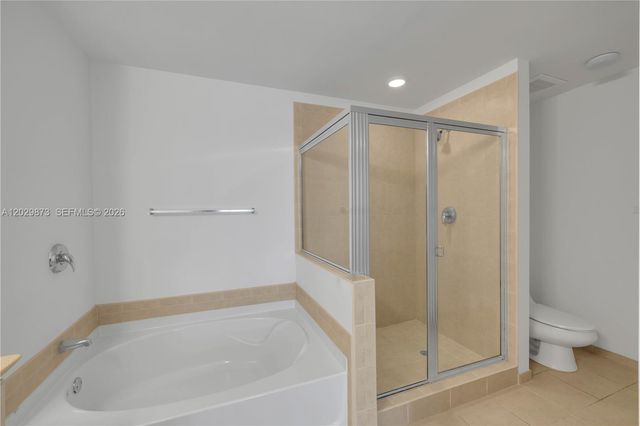 3340 NE 190th St 503, Aventura, FL 33180
