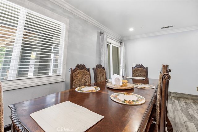 2851 Pleasant St, Riverside, CA 92507