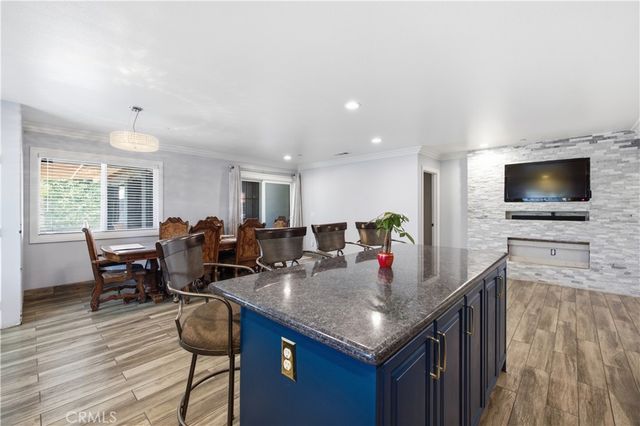 2851 Pleasant St, Riverside, CA 92507
