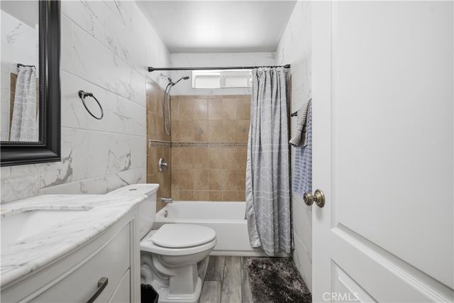 2851 Pleasant St, Riverside, CA 92507