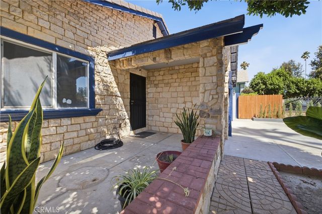2851 Pleasant St, Riverside, CA 92507