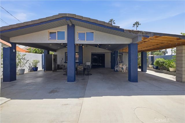 2851 Pleasant St, Riverside, CA 92507