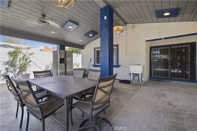 2851 Pleasant St, Riverside, CA 92507