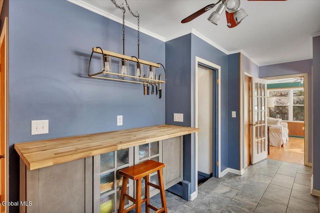 6 Evergreen Boulevard, Glenville, NY 12302