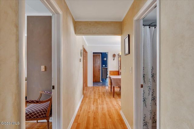 6 Evergreen Boulevard, Glenville, NY 12302