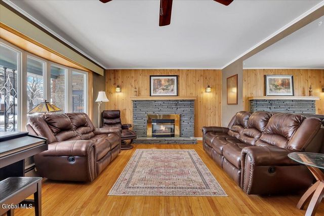 6 Evergreen Boulevard, Glenville, NY 12302