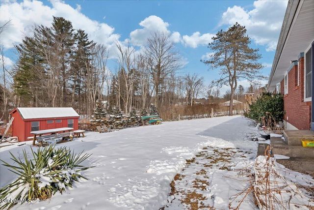 6 Evergreen Boulevard, Glenville, NY 12302