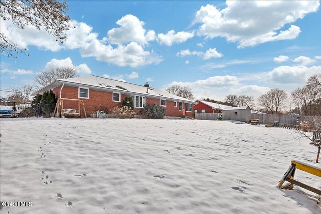 6 Evergreen Boulevard, Glenville, NY 12302