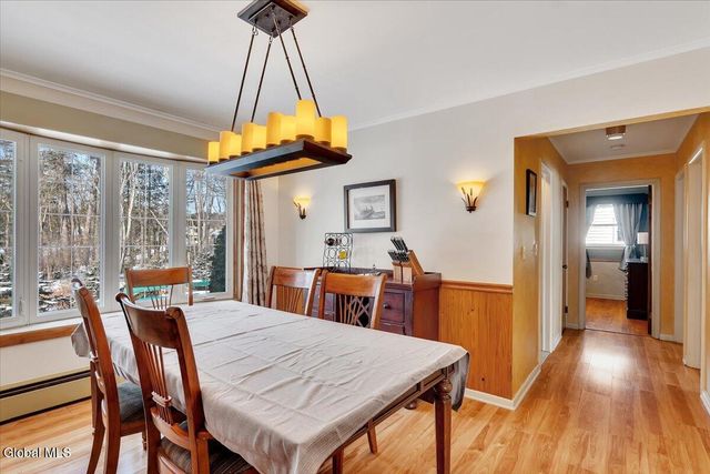 6 Evergreen Boulevard, Glenville, NY 12302