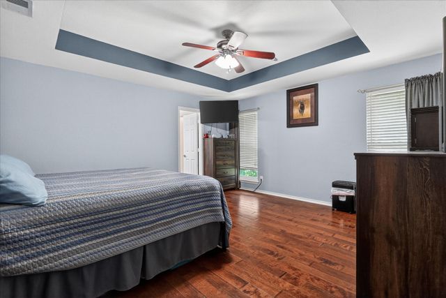 1000 Shady Hill Lane, Burleson, TX 76028
